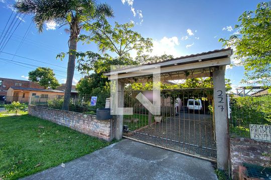 Fachada de casa para alugar com 3 quartos, 110m² em Campina, São Leopoldo