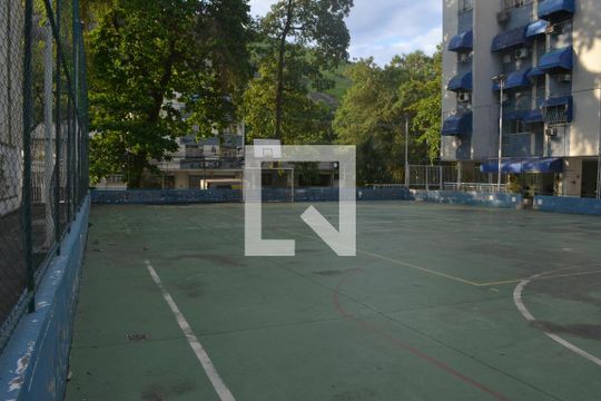 Quadra Esportiva de apartamento para alugar com 2 quartos, 78m² em Fonseca, Niterói