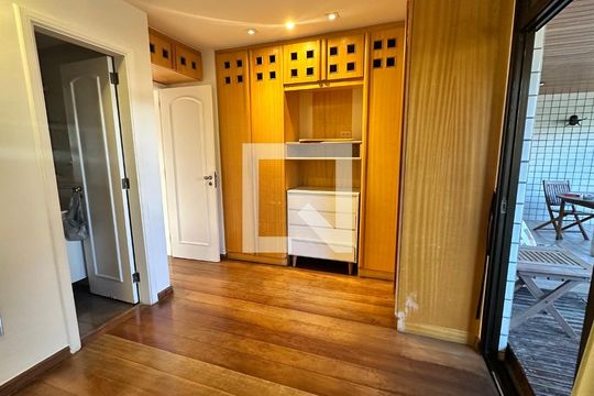 Quarto 2 de apartamento à venda com 3 quartos, 100m² em Recreio dos Bandeirantes, Rio de Janeiro