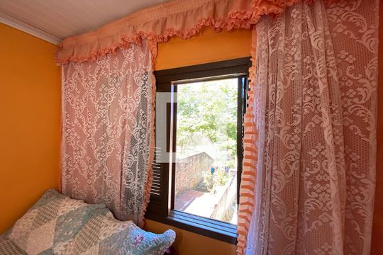 Janela do Quarto 2  de casa à venda com 4 quartos, 140m² em Santa Teresa, São Leopoldo