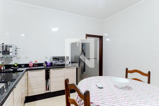 Cozinha de casa à venda com 3 quartos, 130m² em Parque Flamengo, Guarulhos