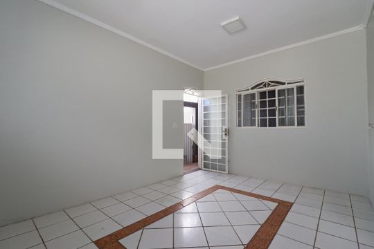 Sala de casa para alugar com 2 quartos, 50m² em Asa Sul, Brasília