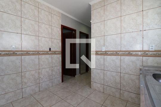 Cozinha de casa para alugar com 2 quartos, 50m² em Asa Sul, Brasília