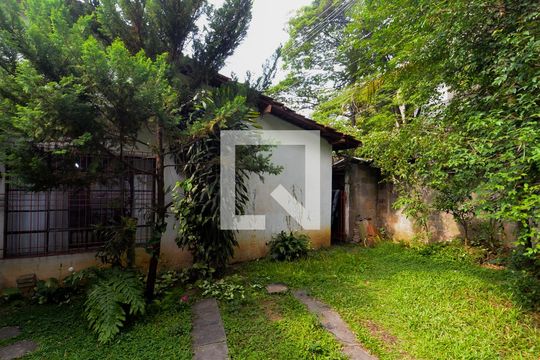 Garagem de casa à venda com 2 quartos, 476m² em Vila Galvão, Guarulhos