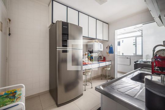 Cozinha de apartamento à venda com 3 quartos, 100m² em Jardim Paulista, São Paulo