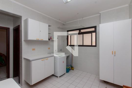 Área de Serviço de apartamento para alugar com 4 quartos, 300m² em Vila Luis Antônio, Guarujá