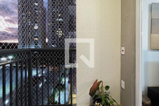 Varanda de apartamento à venda com 2 quartos, 58m² em Picanço, Guarulhos