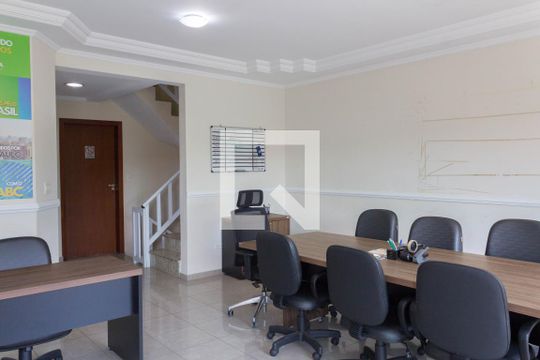Casa à venda com 6 quartos, 350m² em Nova Petrópolis, São Bernardo do Campo