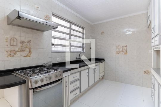 Cozinha de casa à venda com 2 quartos, 170m² em Vila Vera, São Paulo