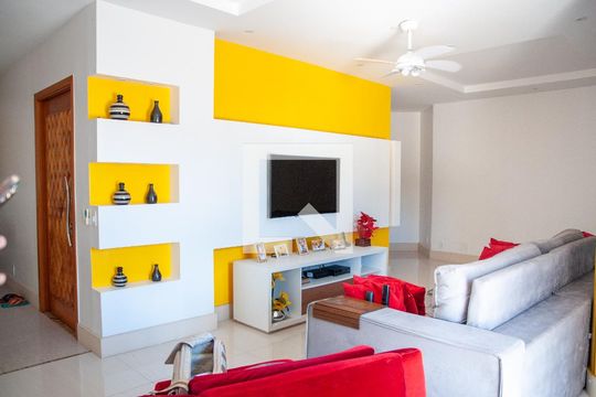Sala de apartamento à venda com 4 quartos, 280m² em Recreio dos Bandeirantes, Rio de Janeiro