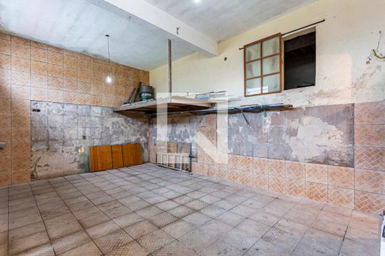Garagem de casa à venda com 3 quartos, 300m² em Jardim Santo André, Santo André