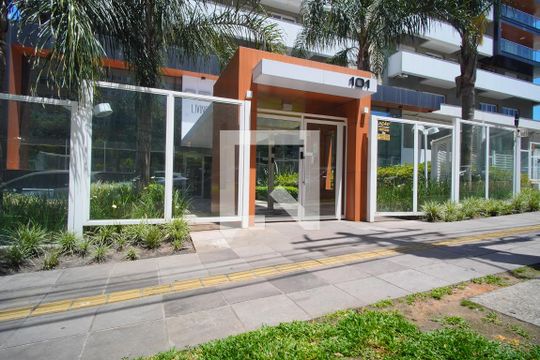 Fachada  de apartamento para alugar com 1 quarto, 52m² em Petrópolis, Porto Alegre