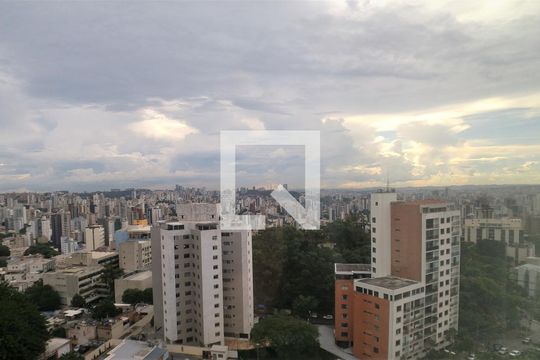 Apartamento à venda com 1 quarto, 27m² em Serra, Belo Horizonte