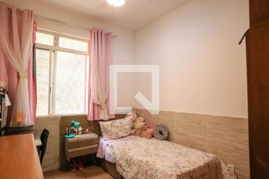 Quarto de apartamento para alugar com 3 quartos, 136m² em Serra, Belo Horizonte