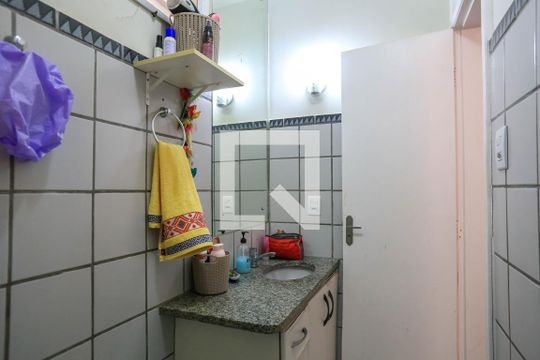 Banheiro de apartamento para alugar com 3 quartos, 136m² em Serra, Belo Horizonte