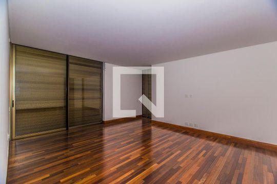 Apartamento à venda com 4 quartos, 576m² em Vila da Serra, Nova Lima