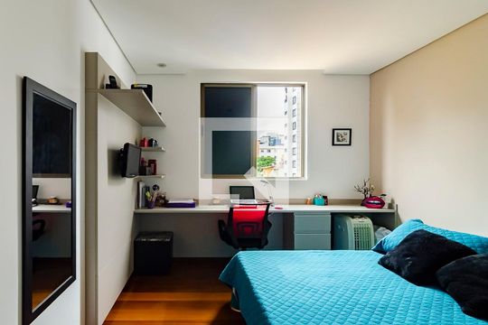 Apartamento à venda com 4 quartos, 372m² em Castelo, Belo Horizonte