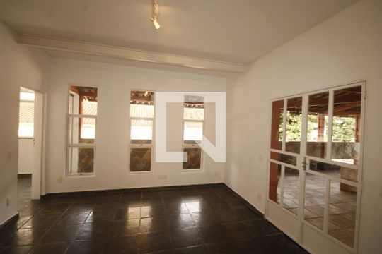 Sala 2  de apartamento à venda com 4 quartos, 356m² em Savassi, Belo Horizonte
