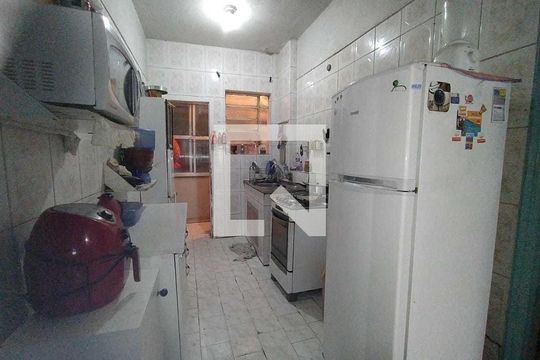 Apartamento à venda com 2 quartos, 74m² em Centro, Belo Horizonte