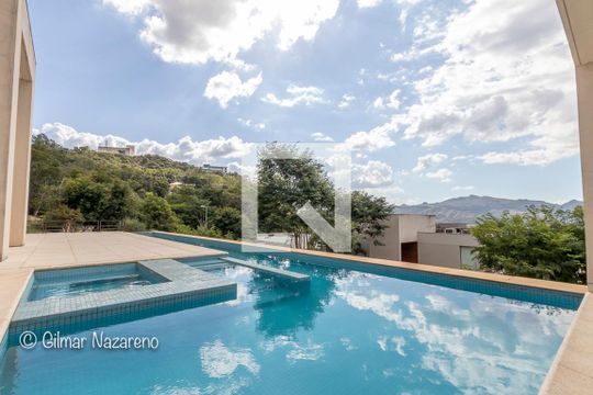 Casa de Condomínio à venda com 5 quartos, 970m² em Quintas do Sol, Nova Lima