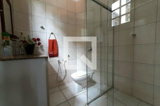 Casa de Condomínio à venda com 4 quartos, 800m² em Residencial Vale das Araras, Nova Lima