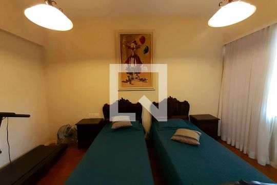 Casa de Condomínio à venda com 4 quartos, 800m² em Residencial Vale das Araras, Nova Lima
