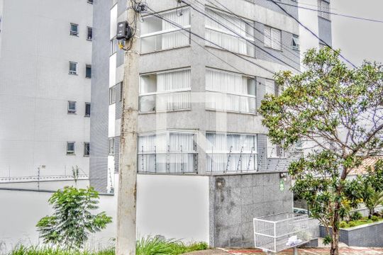 Apartamento à venda com 4 quartos, 102m² em Fernão Dias, Belo Horizonte
