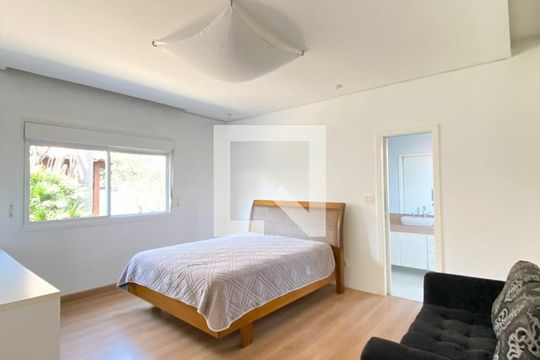 Casa para alugar com 4 quartos, 358m² em Jardim Atlântico, Belo Horizonte