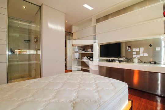 Casa de Condomínio à venda com 4 quartos, 463m² em Alphaville, Nova Lima