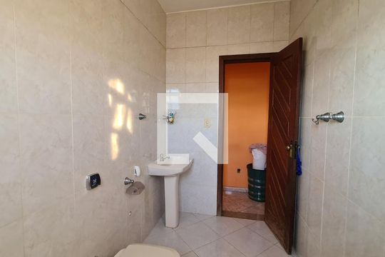Casa para alugar com 4 quartos, 320m² em Canaã, Belo Horizonte