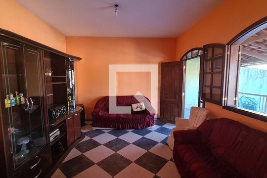 Casa para alugar com 4 quartos, 320m² em Canaã, Belo Horizonte