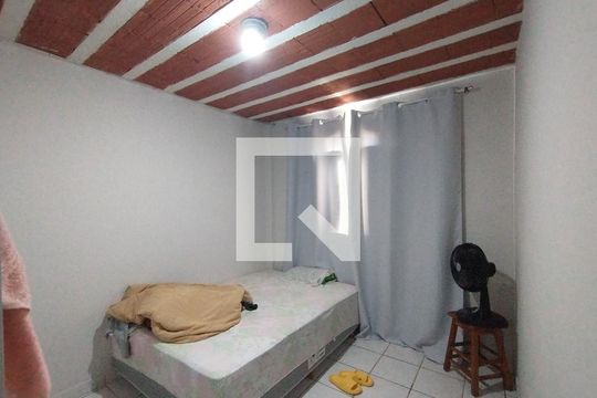 Casa à venda com 6 quartos, 200m² em Riacho das Pedras, Contagem