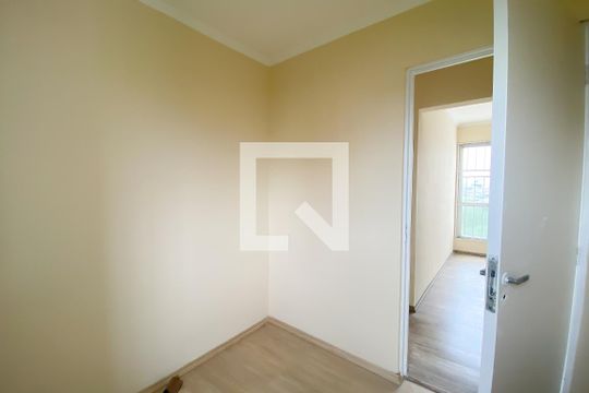 Quarto 3 de apartamento para alugar com 3 quartos, 60m² em I.a.p.i., Osasco