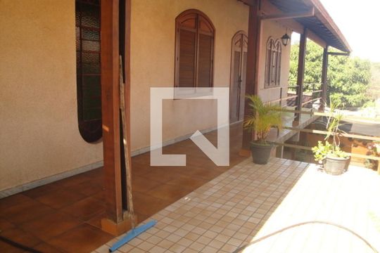 Casa à venda com 4 quartos, 398m² em Liberdade, Belo Horizonte