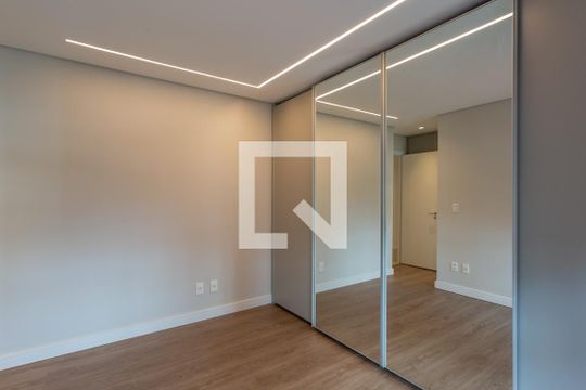 Quarto 2 - Suíte de apartamento à venda com 2 quartos, 63m² em Lourdes, Belo Horizonte