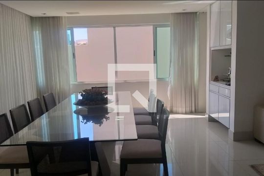 Casa de Condomínio à venda com 5 quartos, 473m² em Vila Castela, Nova Lima