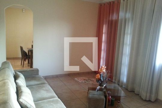 Casa à venda com 10 quartos, 360m² em Lindéia, Belo Horizonte