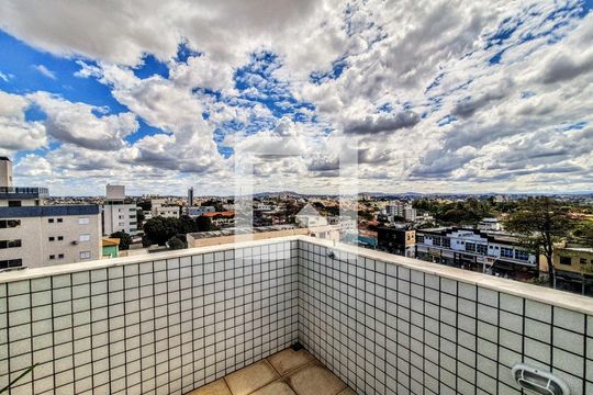 Apartamento para alugar com 3 quartos, 164m² em Itapoã, Belo Horizonte