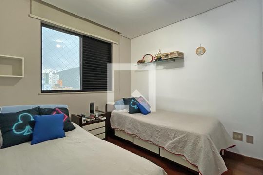 Apartamento à venda com 3 quartos, 120m² em Buritis, Belo Horizonte