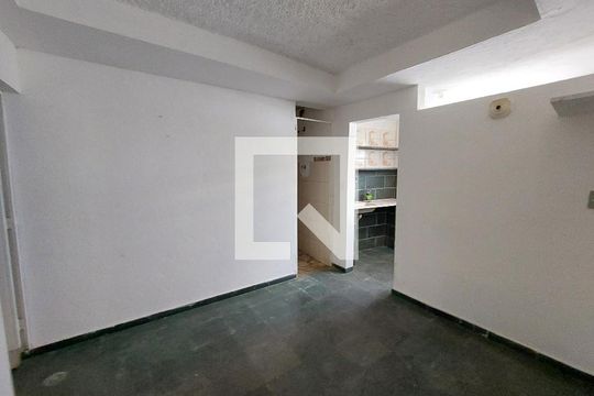 Casa à venda com 12 quartos, 480m² em Santa Branca, Belo Horizonte