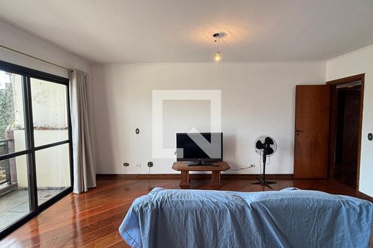 Sala  de apartamento à venda com 3 quartos, 140m² em Vila Alzira, Santo André