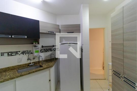 Cozinha de apartamento à venda com 1 quarto, 43m² em Jardim Paraíso, Campinas