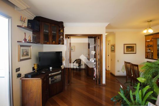Sala de apartamento à venda com 3 quartos, 80m² em Vila Gumercindo, São Paulo