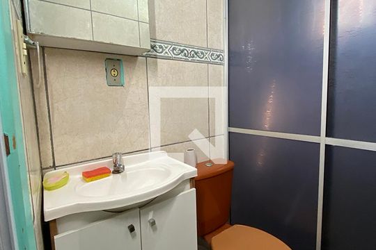 Banheiro de casa à venda com 2 quartos, 120m² em Campina, São Leopoldo