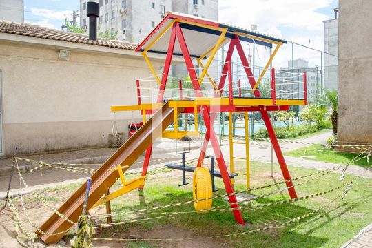 Playground de apartamento à venda com 2 quartos, 51m² em Estância Velha, Canoas