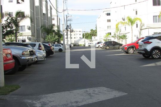 Garagem de apartamento para alugar com 2 quartos, 48m² em Campo Grande, Rio de Janeiro