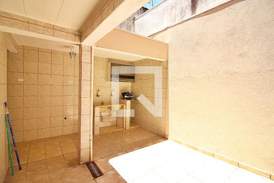 Lavanderia de casa para alugar com 2 quartos, 140m² em Nova Petrópolis, São Bernardo do Campo