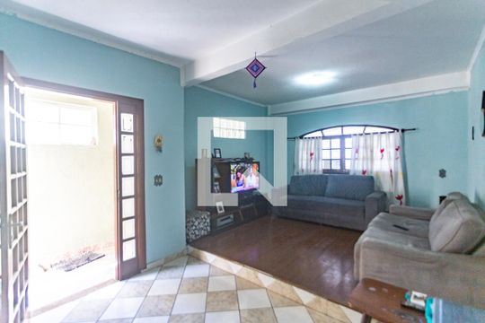 Casa à venda com 3 quartos, 280m² em Baeta Neves, São Bernardo do Campo