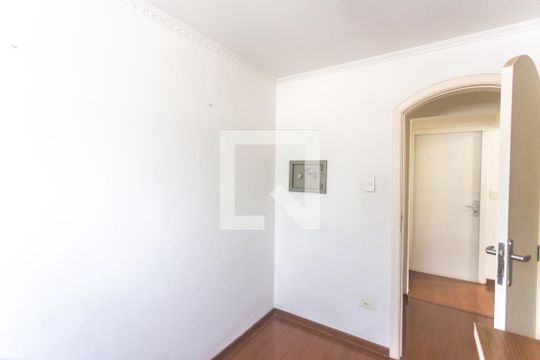 Office de casa para alugar com 3 quartos, 386m² em Parque dos Passaros, São Bernardo do Campo
