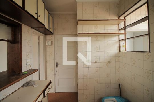Cozinha de apartamento para alugar com 2 quartos, 160m² em Bela Vista, São Paulo